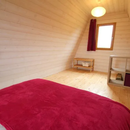 Lodges Les Pieris Holiday home Grandcamp-Maisy