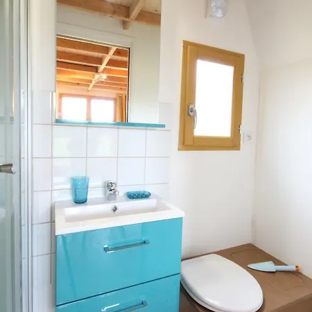 Holiday home Lodges Les Pieris Grandcamp-Maisy