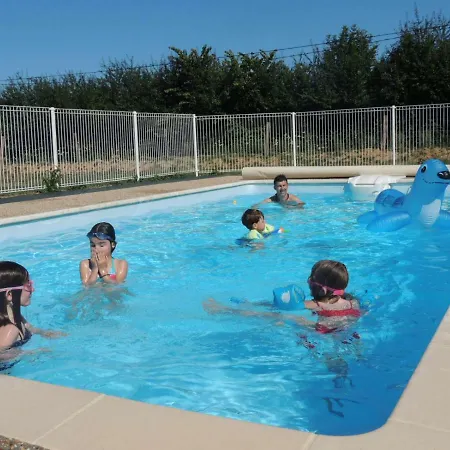 Lodges Les Pieris