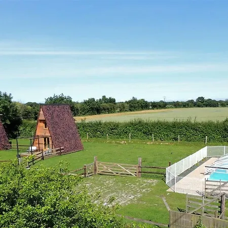 Lodges Les Pieris Holiday home